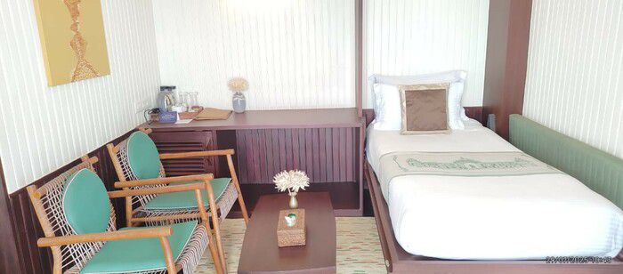 Single Deluxe Cabin (Upper Deck)